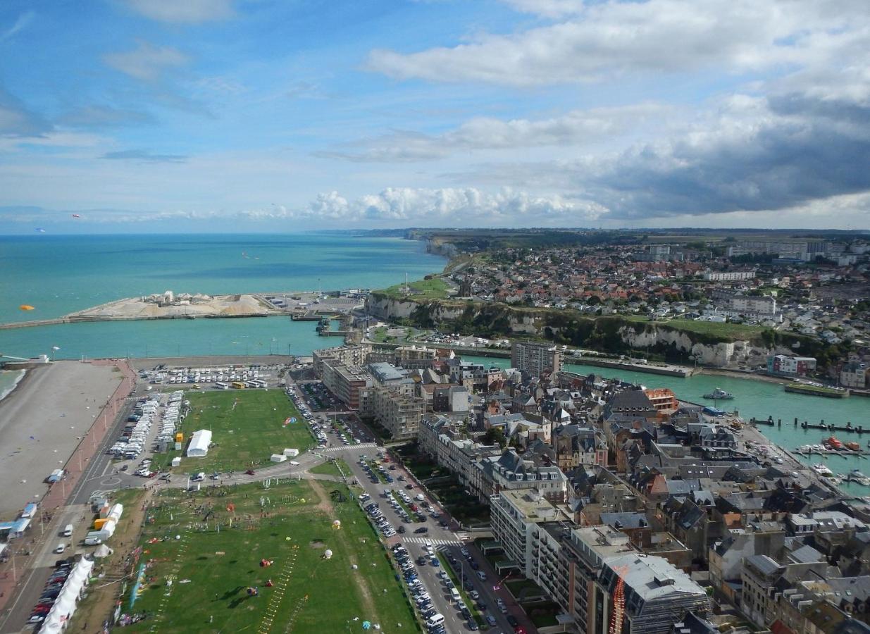 Sur Le Port De Plaisance - Proche Plage Et Centre Dieppe Bagian luar foto